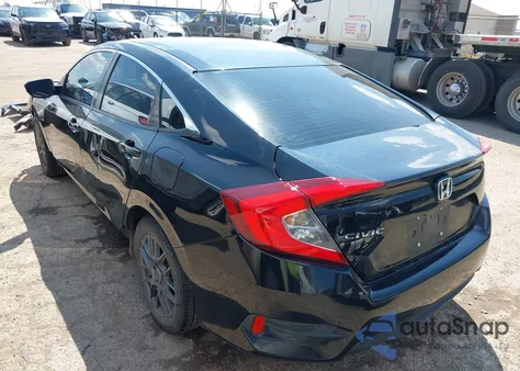 2018 Honda Civic Lx z USA, uszkodzony, nr VIN 19XFC2F59JE016271